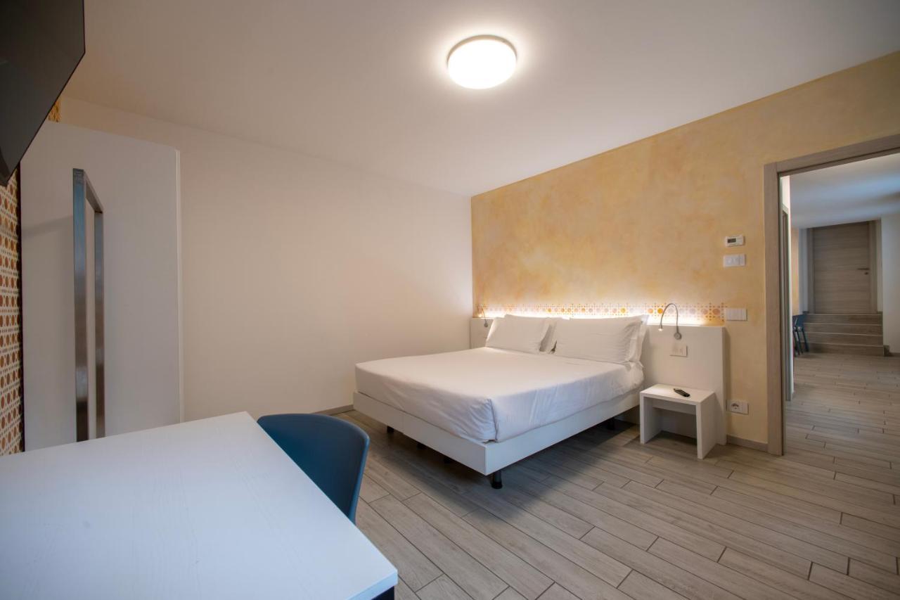 Cityu - Grazioli 27 Trento Centro Con Parcheggio Privato Gratuito Exteriér fotografie