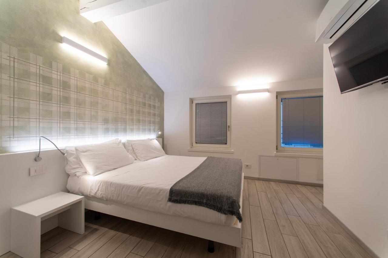 Cityu - Grazioli 27 Trento Centro Con Parcheggio Privato Gratuito Exteriér fotografie